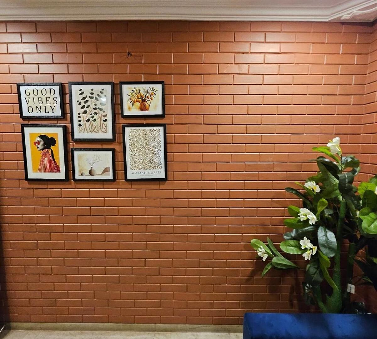 Apartment Brick Maison 1bhk With Free Parking, Juhu Bandra Mumbai