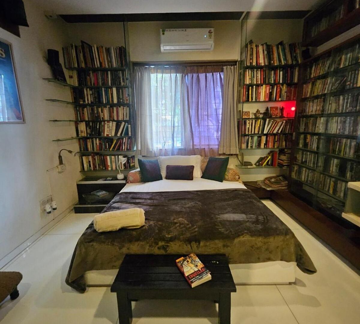 Apartment The Beautiful Bollywood 2bhk In Bandra