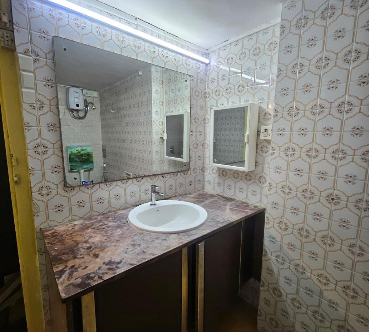 The Beautiful Bollywood 2bhk In Bandra Apartment *