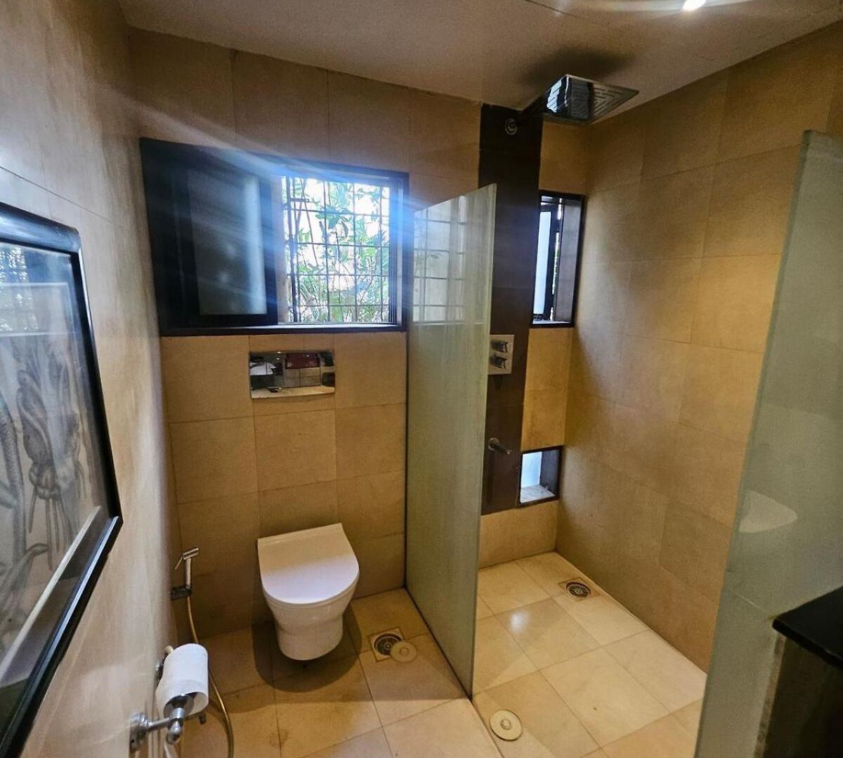 The Beautiful Bollywood 2bhk In Bandra *