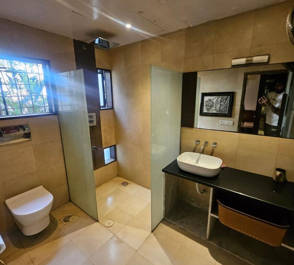The Beautiful Bollywood 2bhk In Bandra * Mumbai