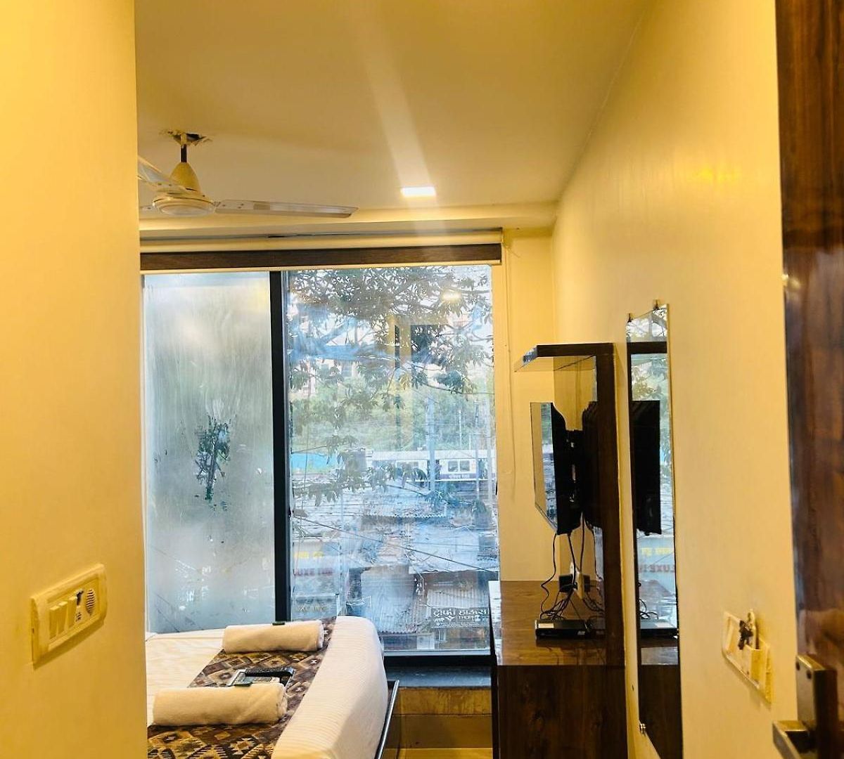 Summer Hotel Mumbai