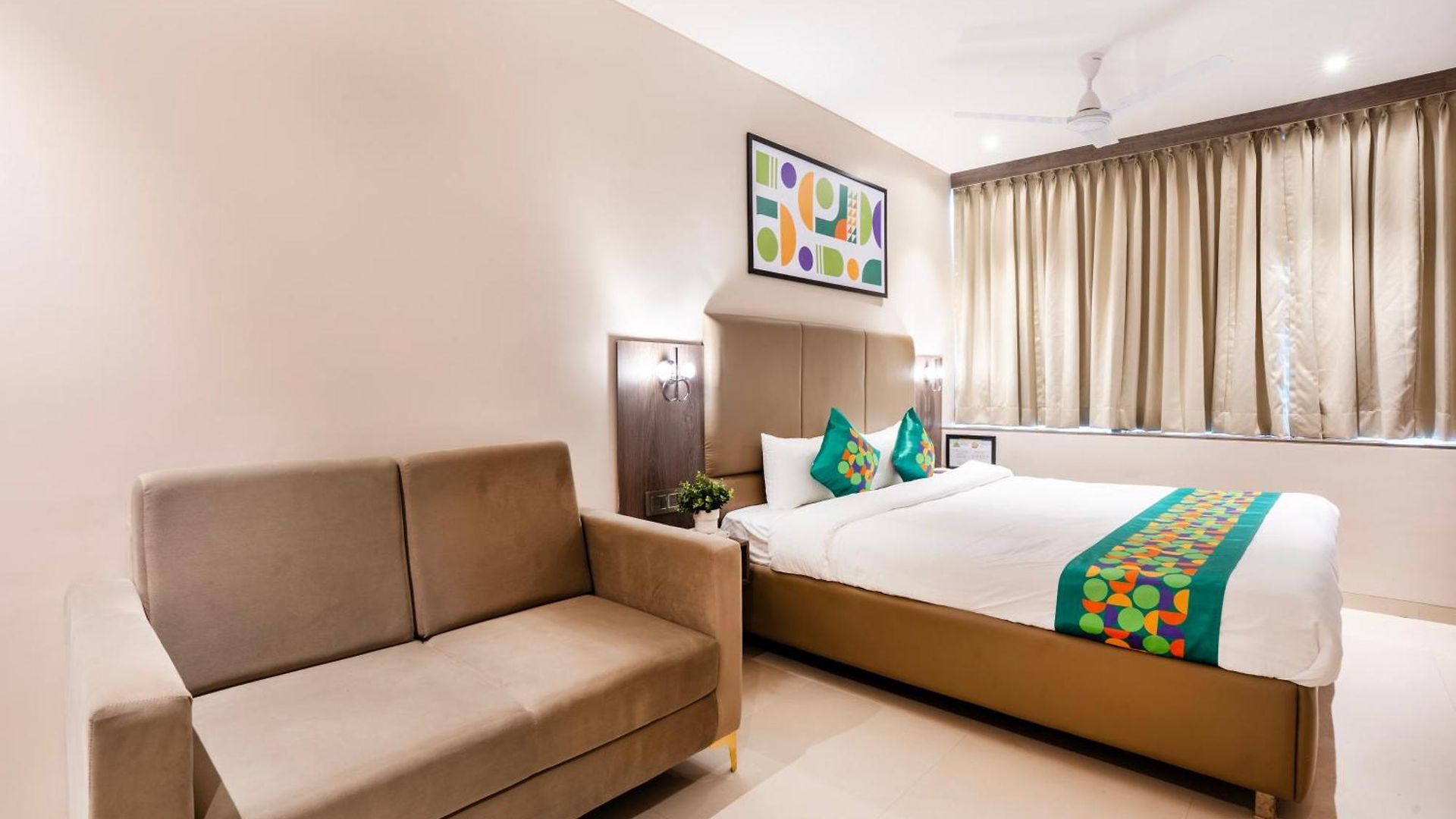 Hotel Treebo Vro Boutique, Andheri East