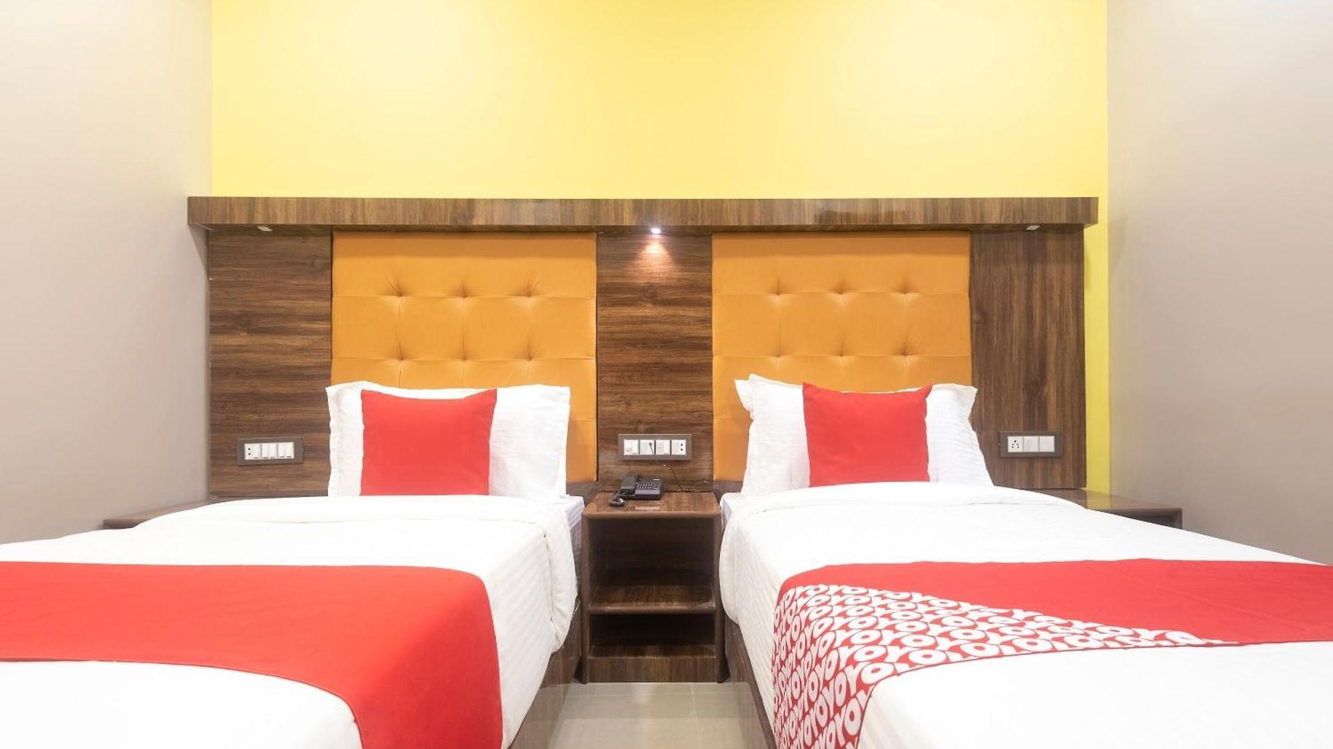 Blue Executive Near Chhatrapati Shivaji International Airport Mumbai