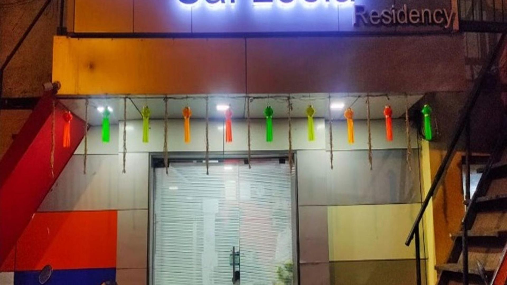 Sai Leela Near Airport Apartment Mumbai