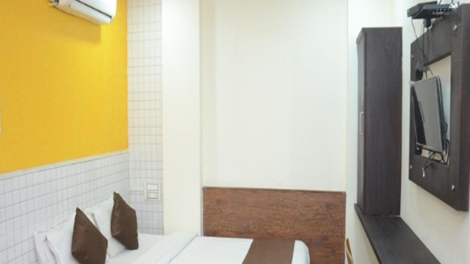 Apartment Sai Leela Near Airport Mumbai