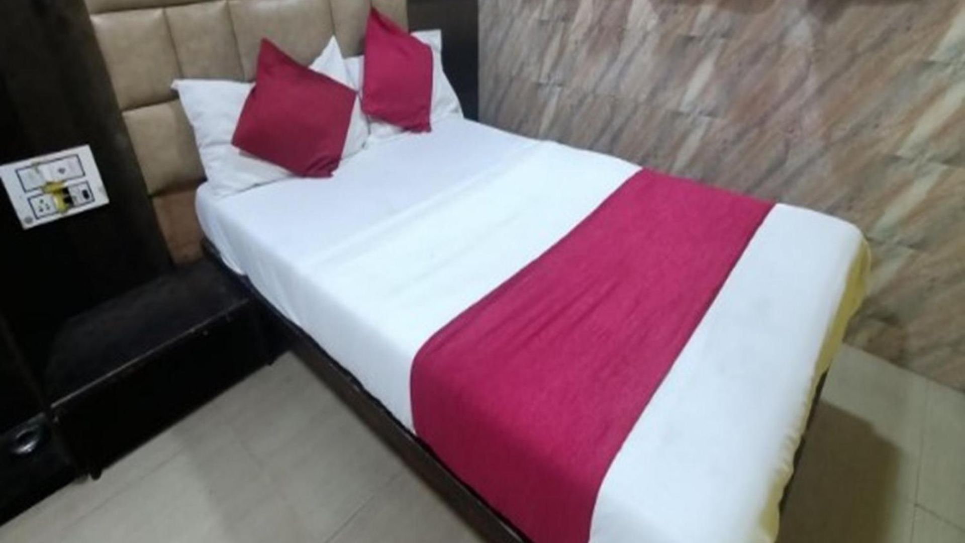 Sai Leela Near Airport Mumbai