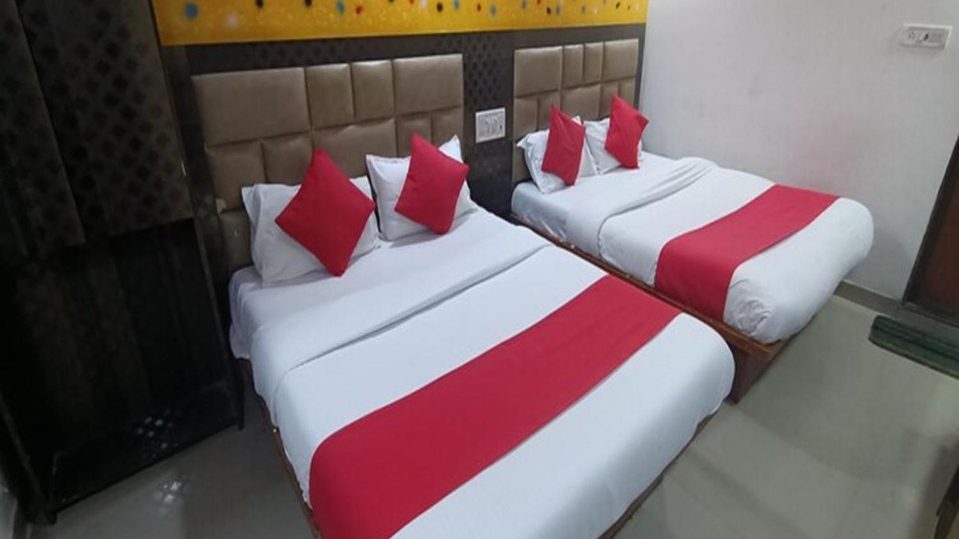 Sai Leela Near Airport Apartment