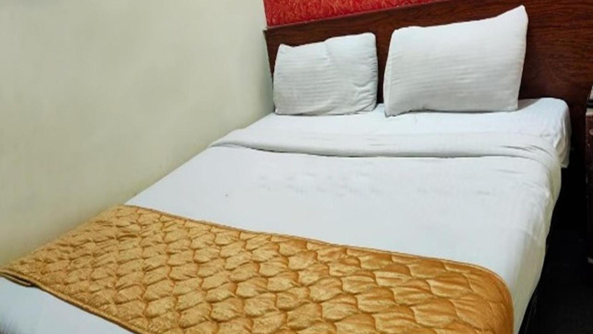 Sai Leela Near Airport Apartment *