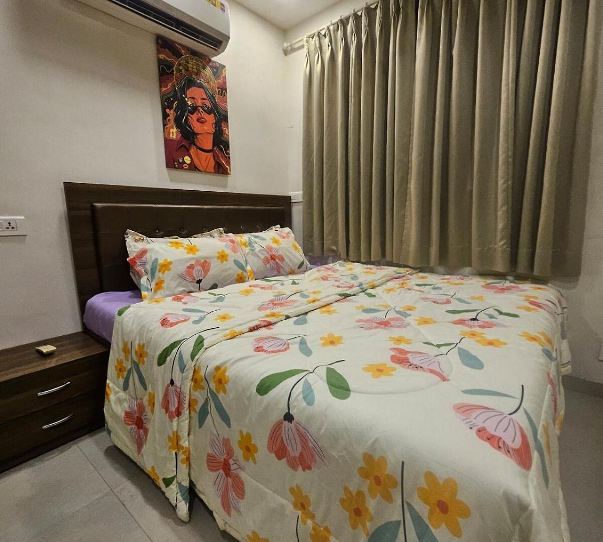 Apartment Pali Perch 1bhk With Peace, Charm And Bandra Vibes *