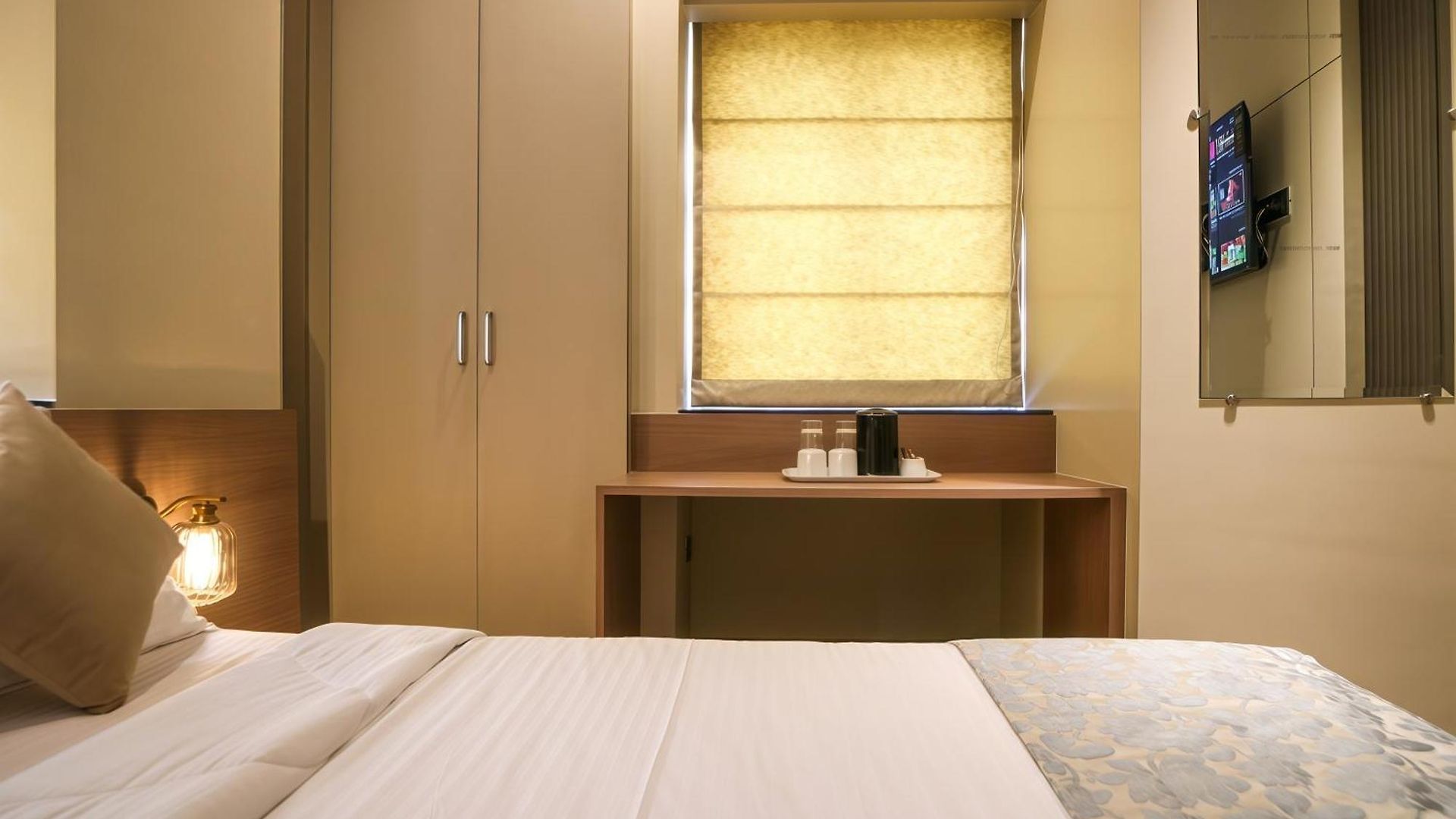 The Falcon - Inn 3*