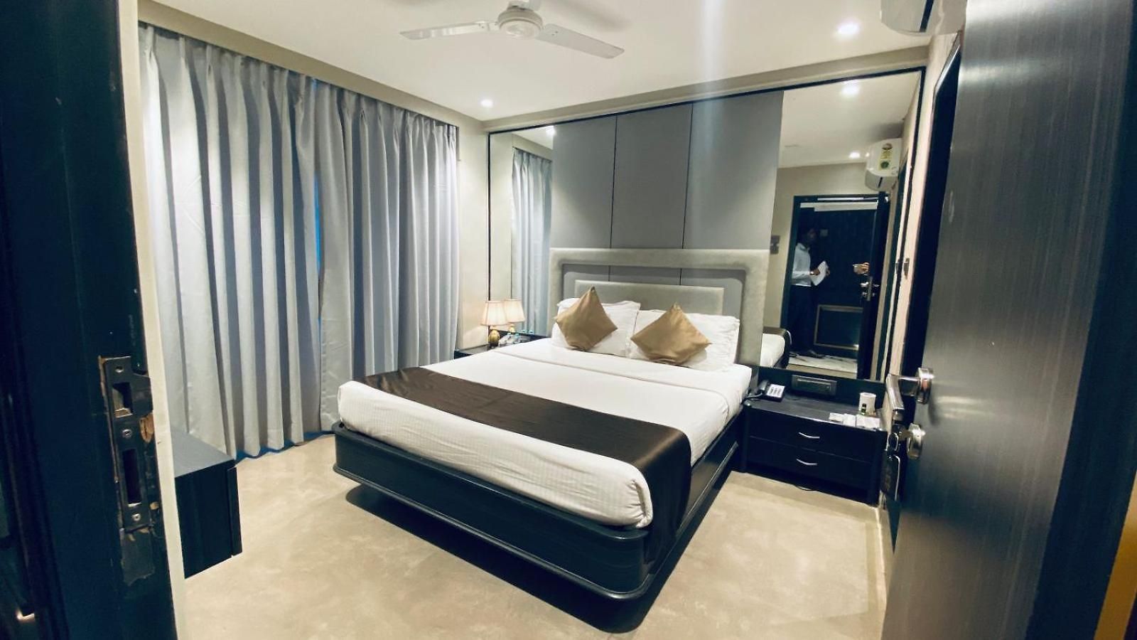 Gulf Mumbai- The Boutique Colaba 4* Mumbai