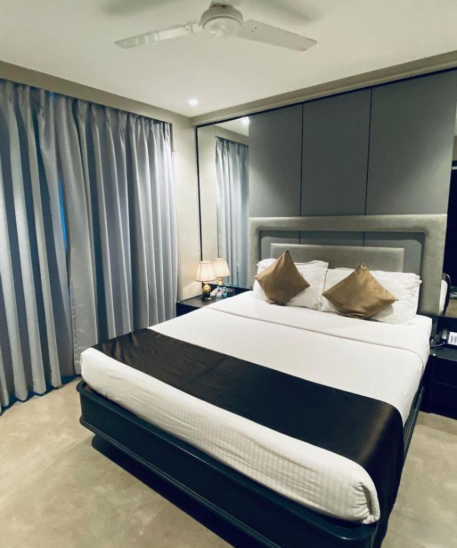 Gulf Mumbai- The Boutique Colaba 4*