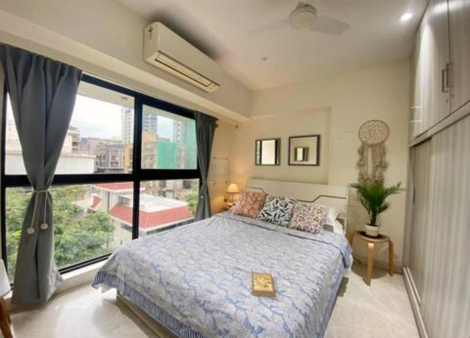 Connekthomes -modern 3bed3bath In Prime Bandra Neighborhood * Mumbai