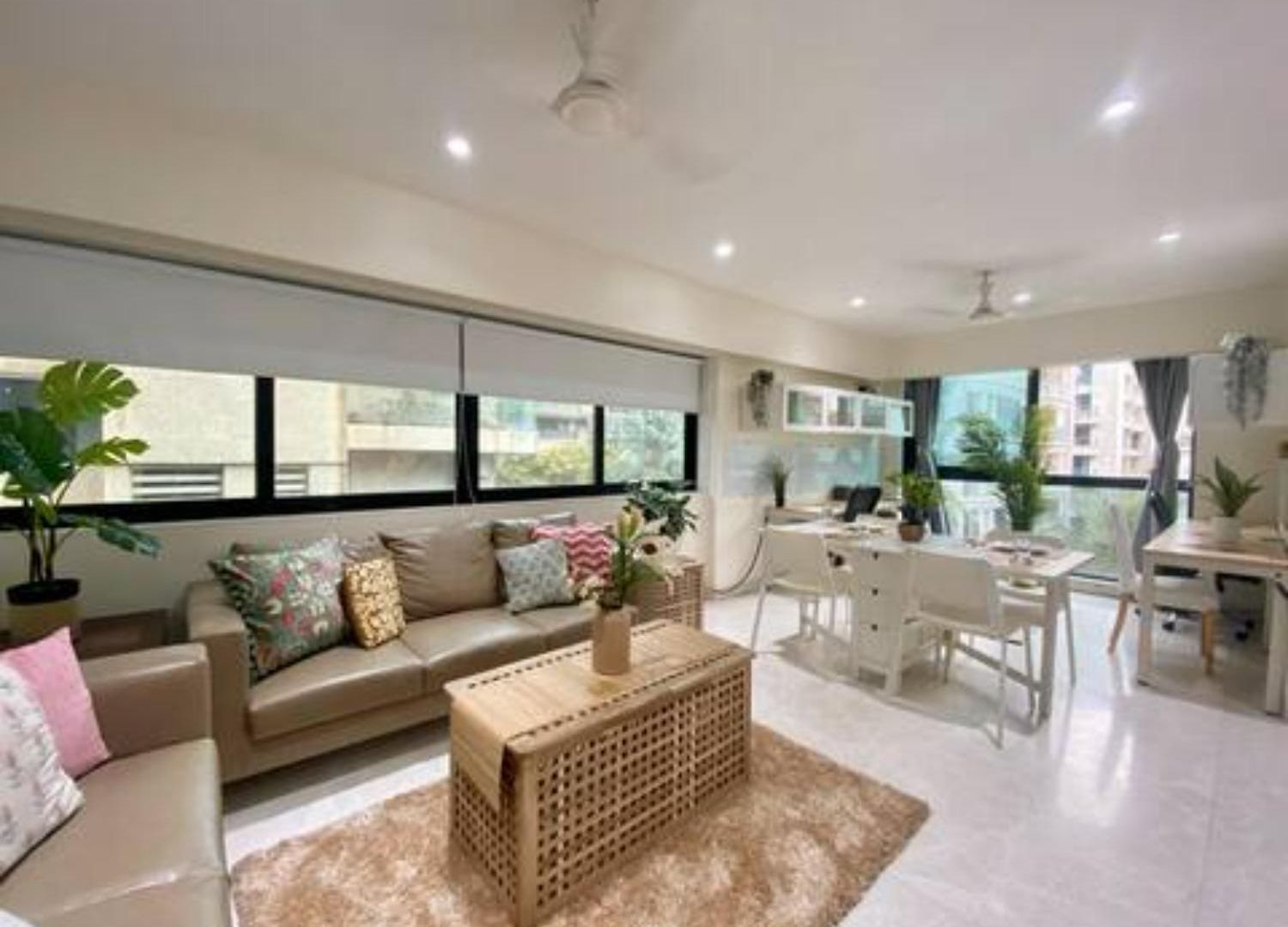 Connekthomes -modern 3bed3bath In Prime Bandra Neighborhood * Mumbai