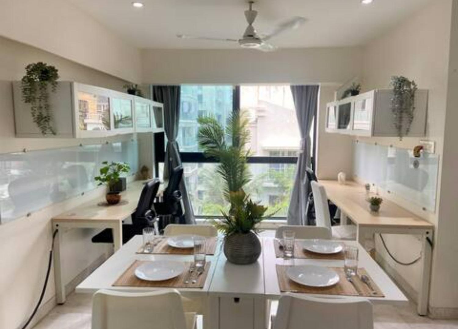Apartment Connekthomes -modern 3bed3bath In Prime Bandra Neighborhood Mumbai