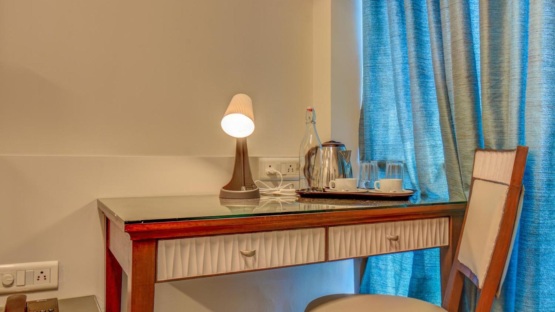 Hotel Staywood Suites, Mumbai