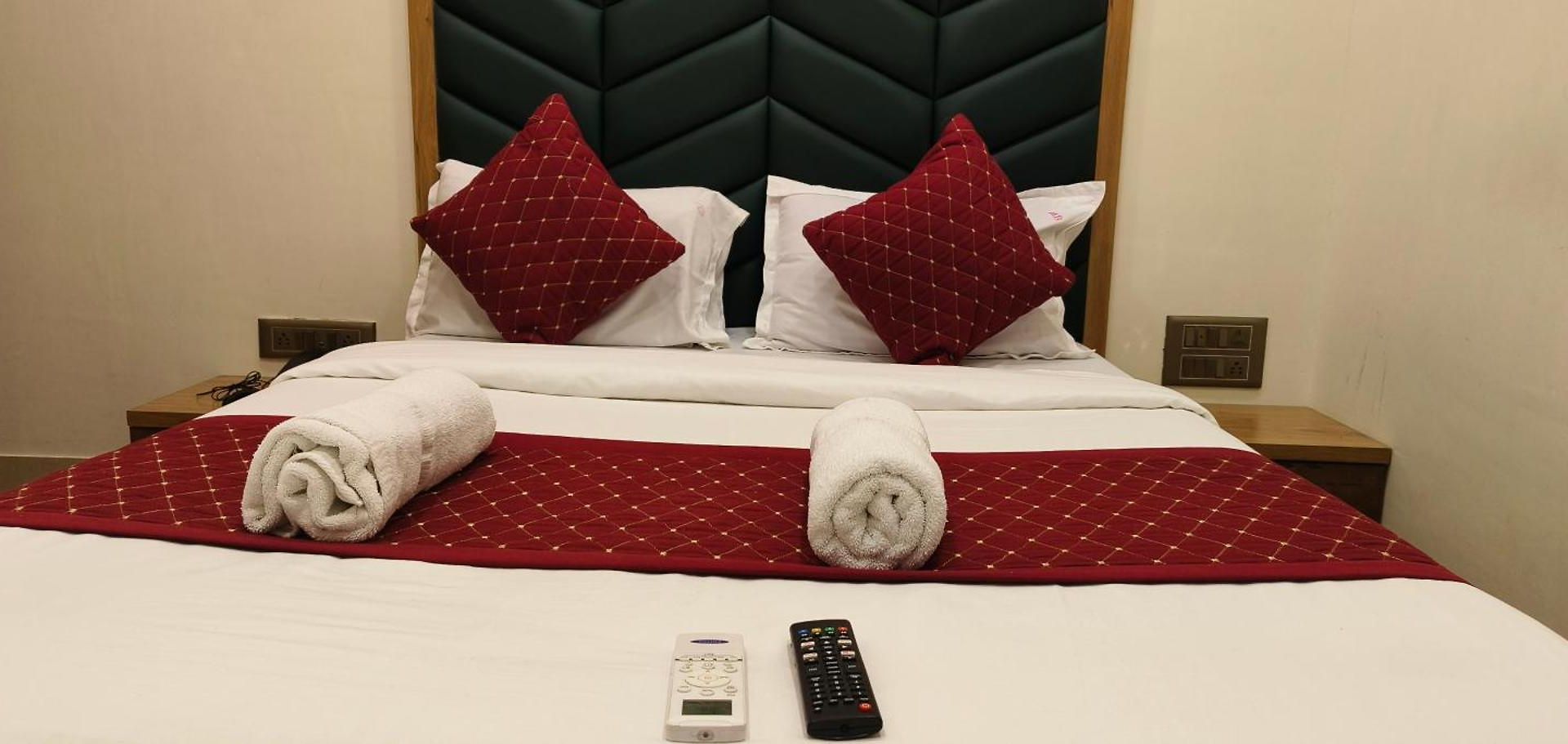 Hotel Smooth Checkin By Edition Blue - Mumbai