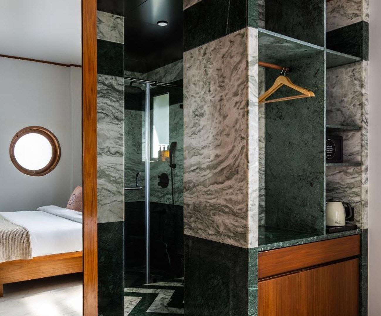 The Kin Hotel