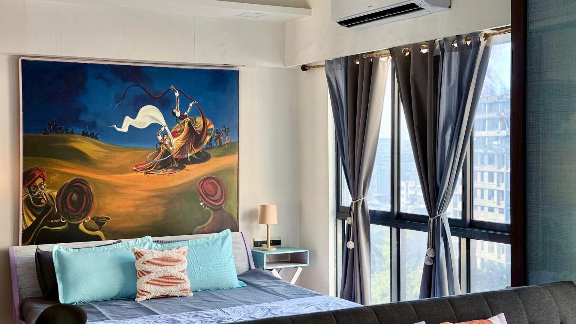 Bkc Signature Bliss Elite 1bhk Near Jioworld And Us Embassy Apartment