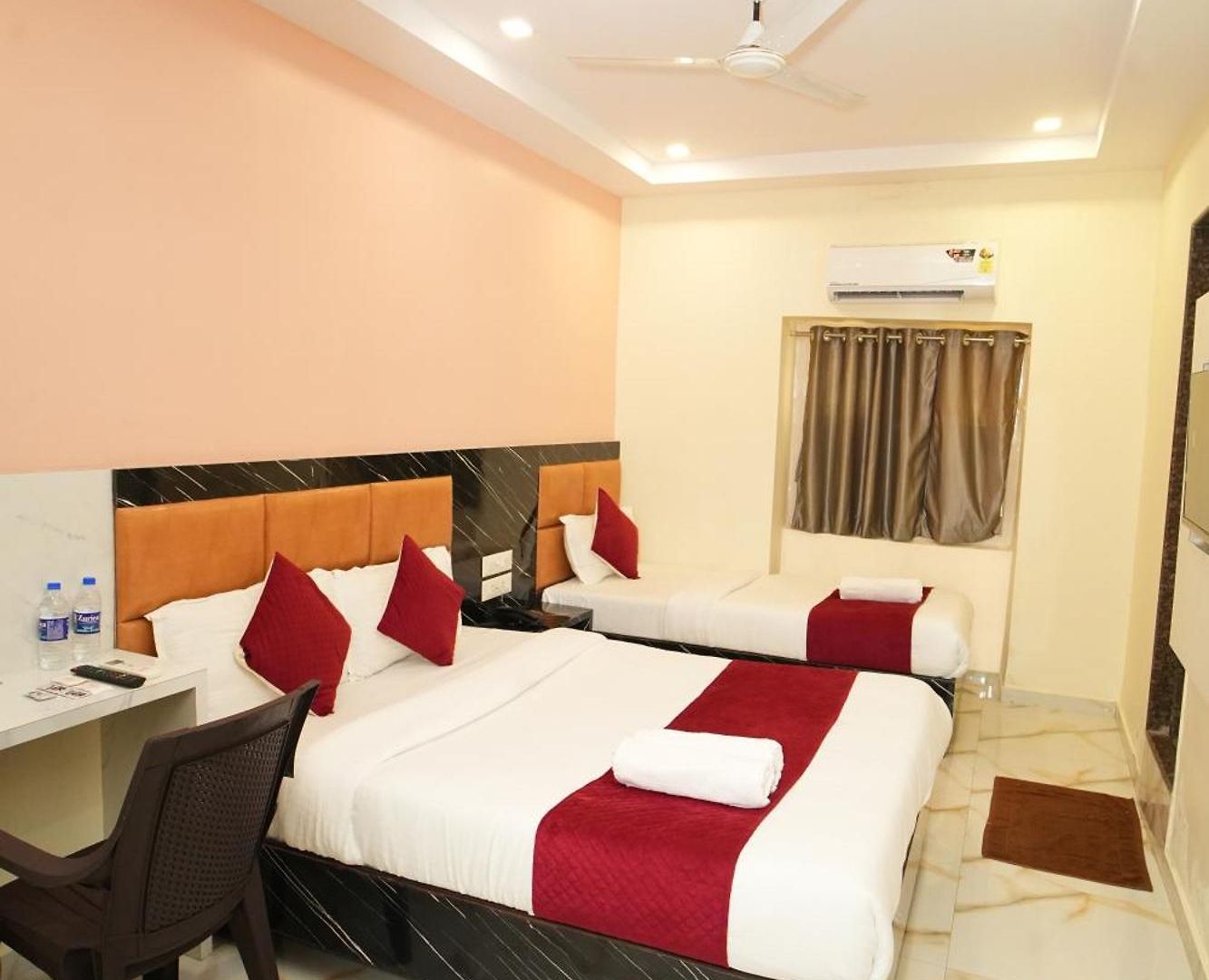 Rinza Residency Hotel 5*