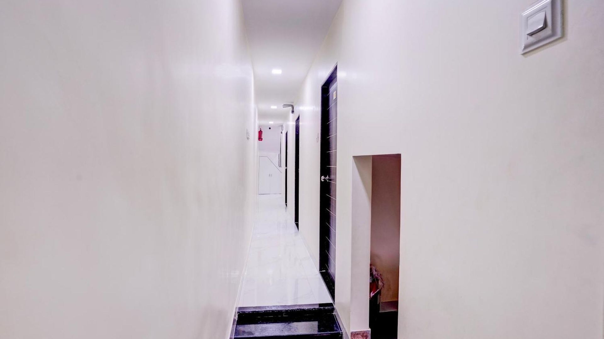 O Class Hotel 2*