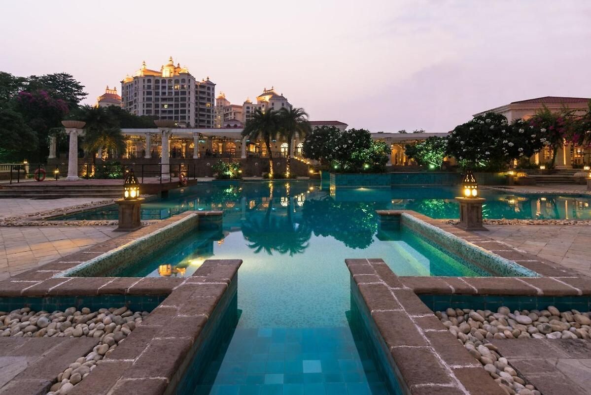 Blue Vista - Lux 5bhk