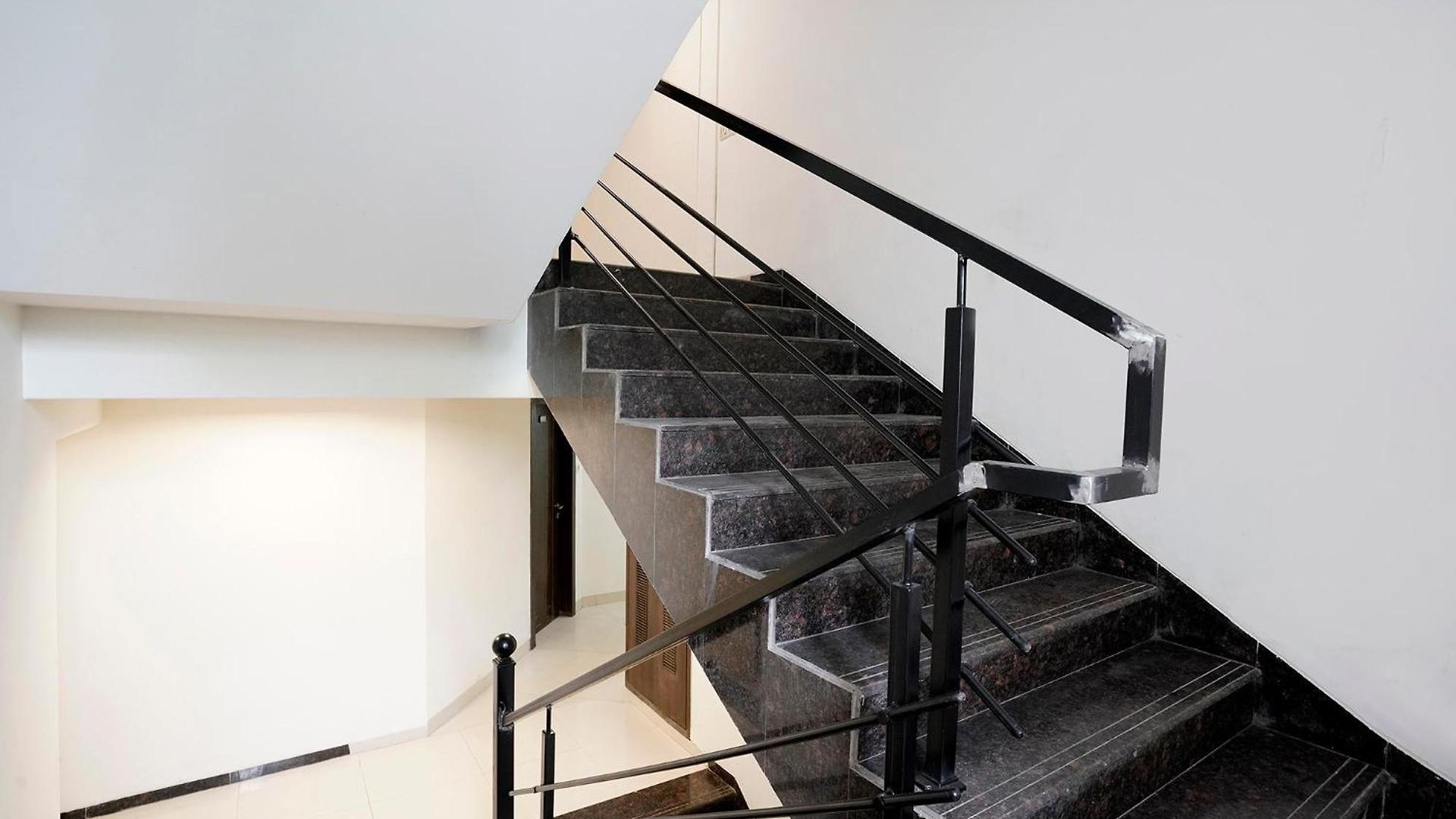 Fabhotel Kamran Residency - Nr Lbs Marg Hotel Mumbai