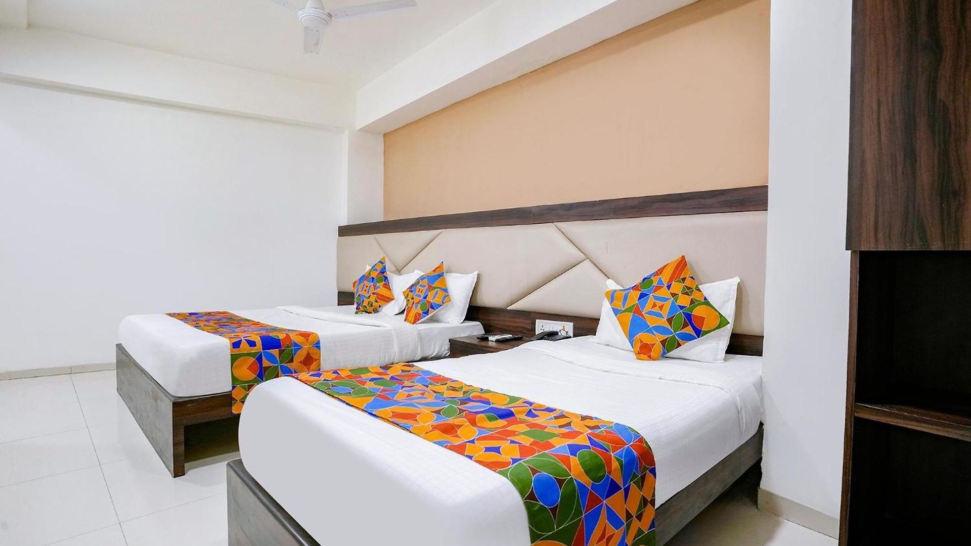 Fabhotel Kamran Residency - Nr Lbs Marg 3* Mumbai
