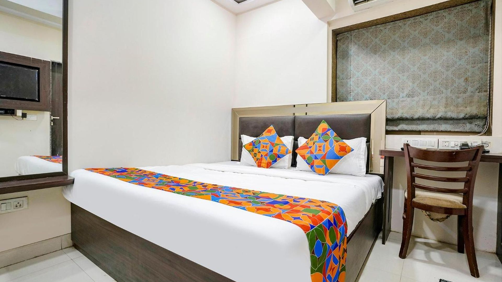 Fabhotel Kamran Residency - Nr Lbs Marg Hotel 3*