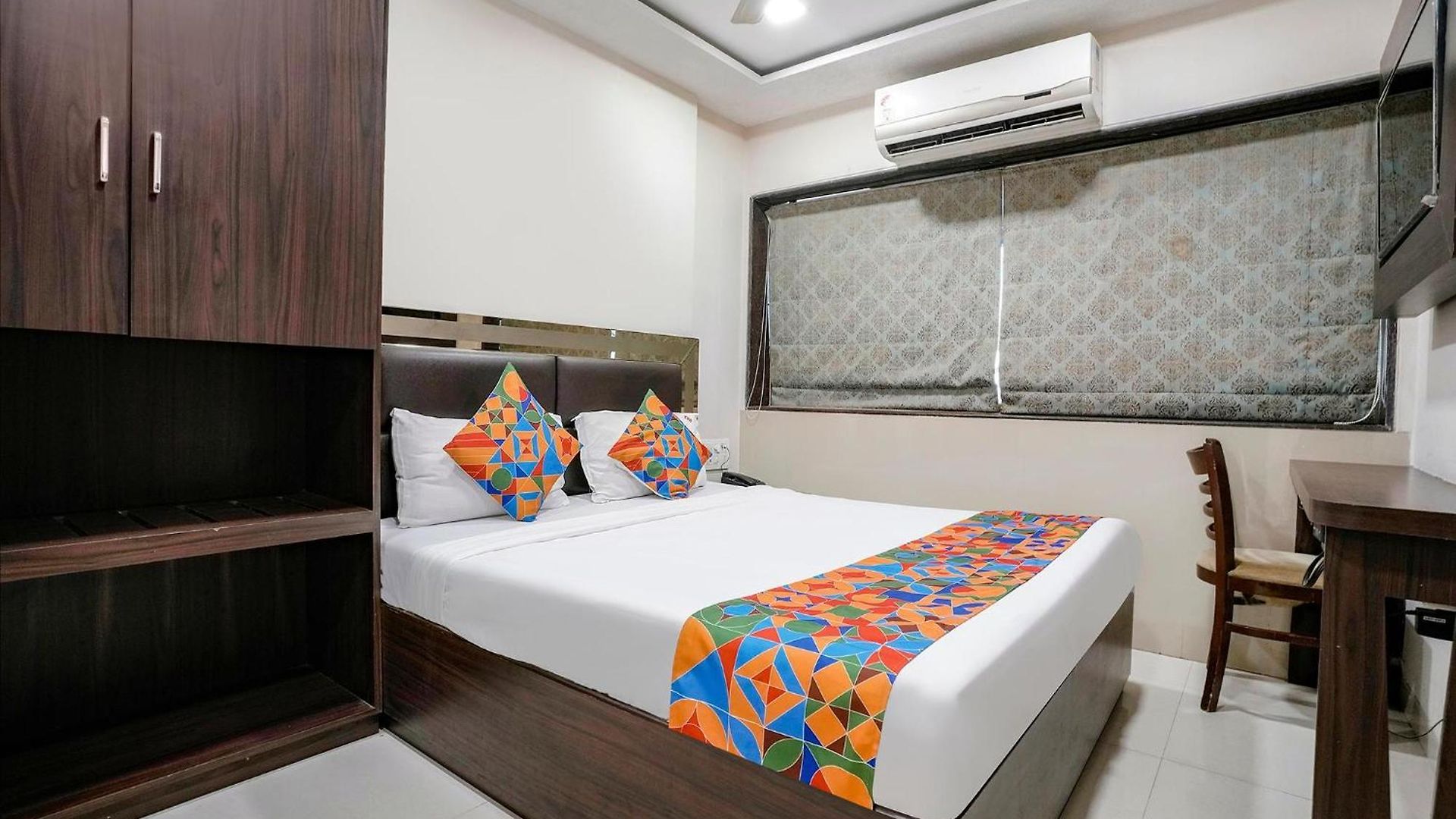 Fabhotel Kamran Residency - Nr Lbs Marg