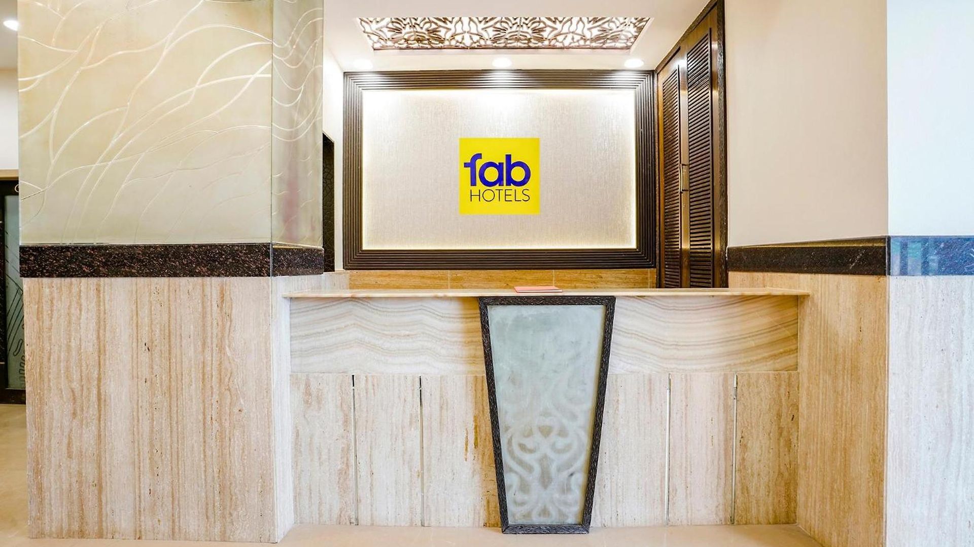 Fabhotel Kamran Residency - Nr Lbs Marg 3* Mumbai