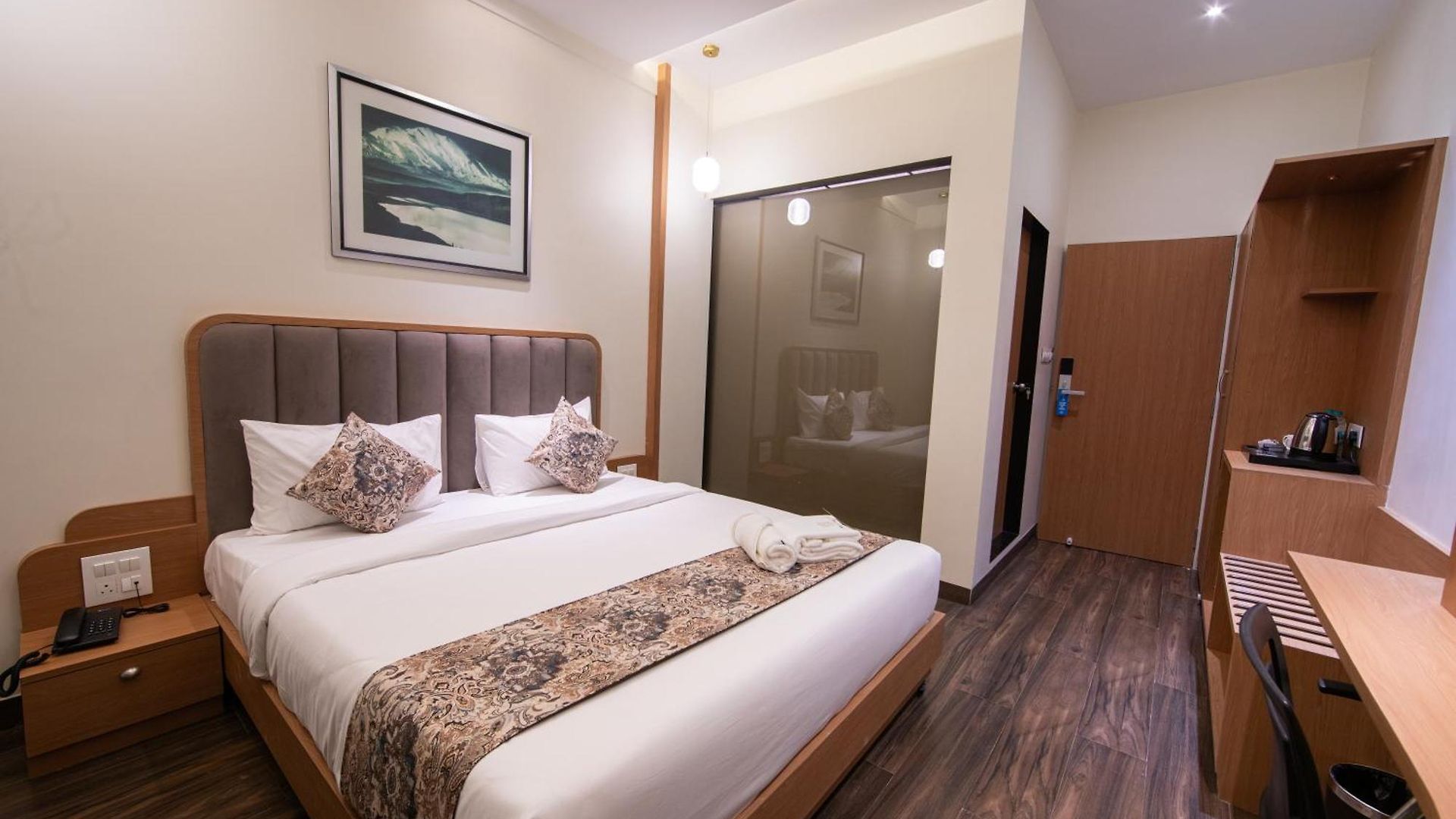 Afotel Mumbai-near International Airport 3* Mumbai