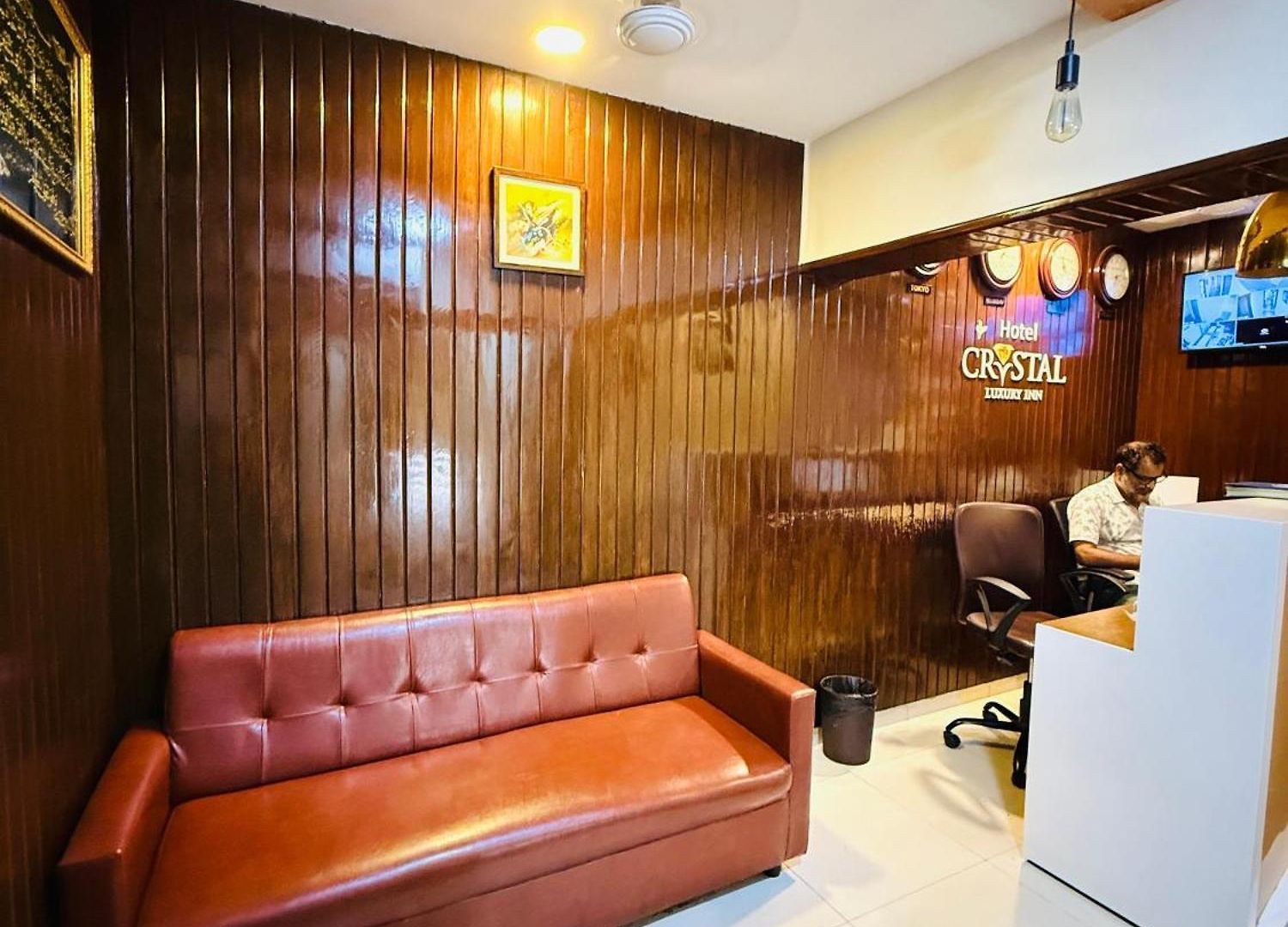 Crystal Luxury Inn- Bandra