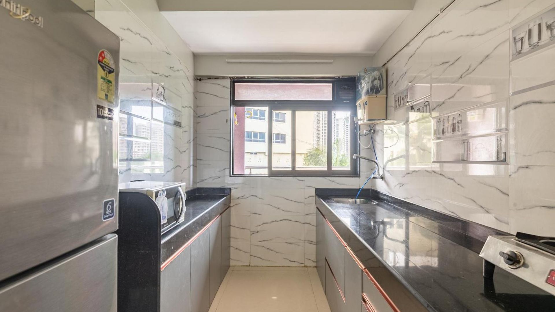 Treat Homes Service In Bkc Sindhuratna 503