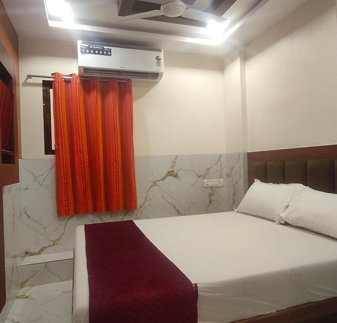 Hotel Samrat Palace 2 3*