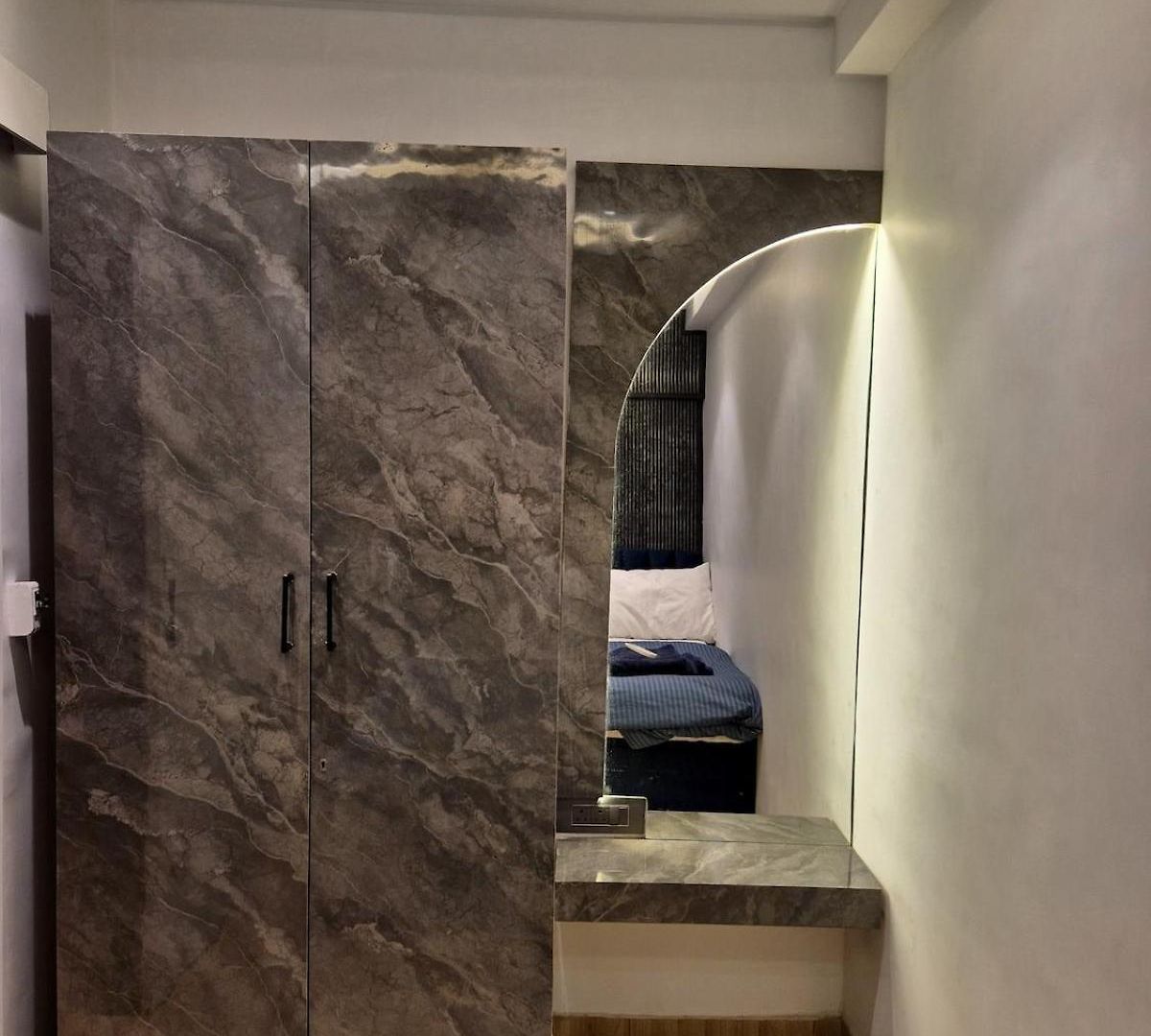 Apartment Solace - 1 Bhk - Walk Away Carter Rd Mumbai