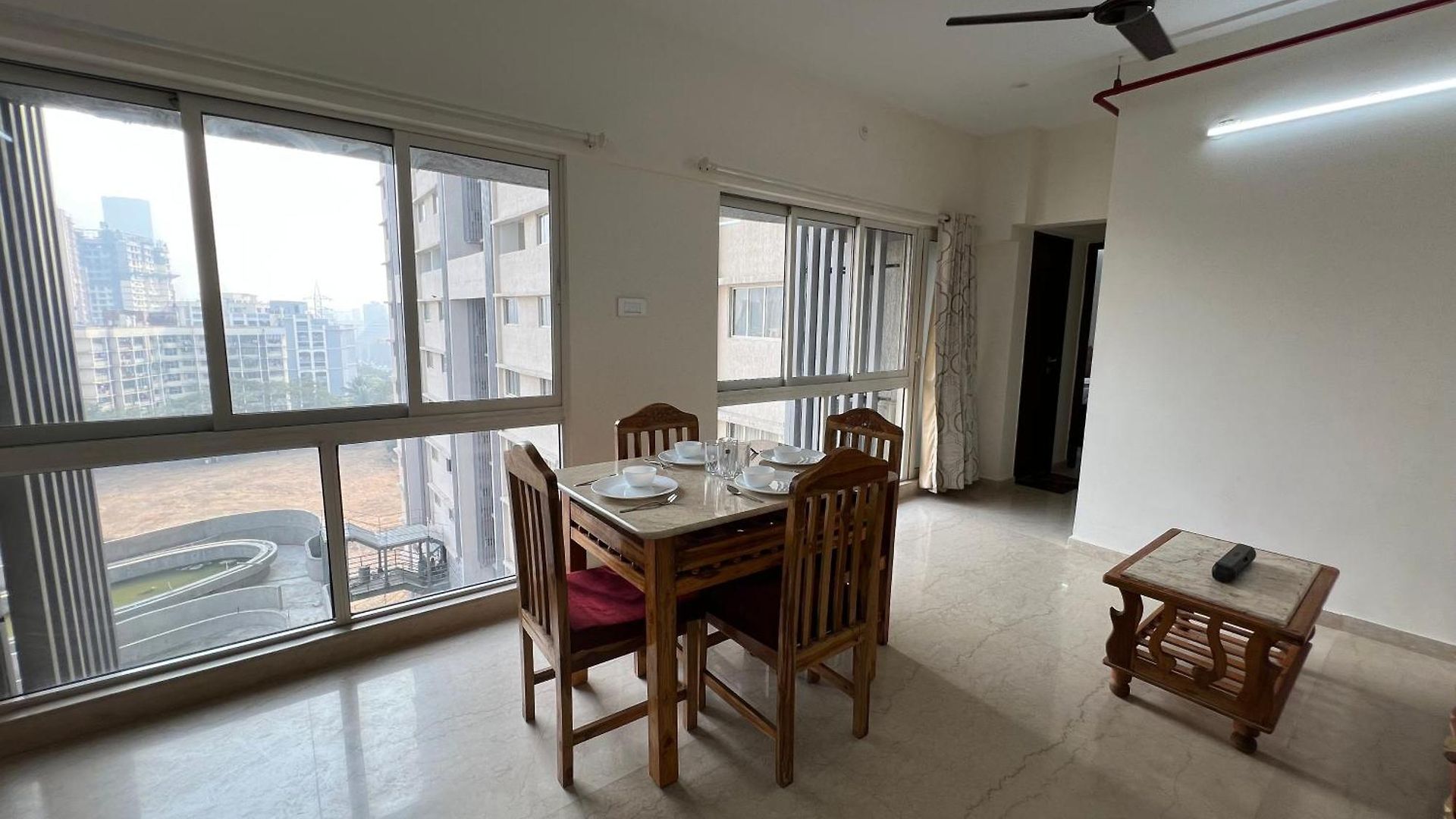 Pinaki Comfort Malad - Near Nesco & Oberoi Mall Hotel Mumbai
