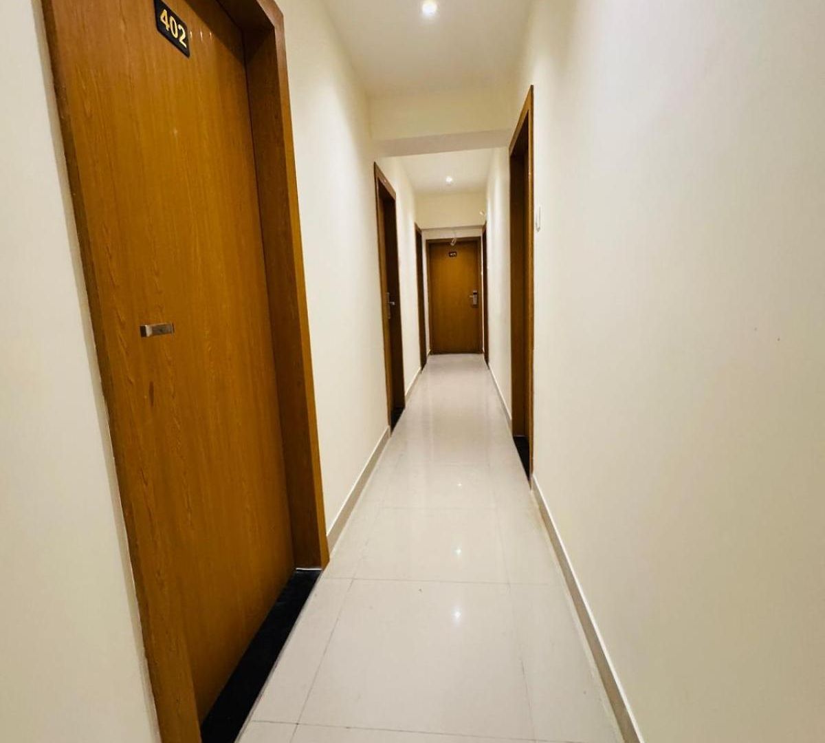 Cliff Garden Hotel 2*