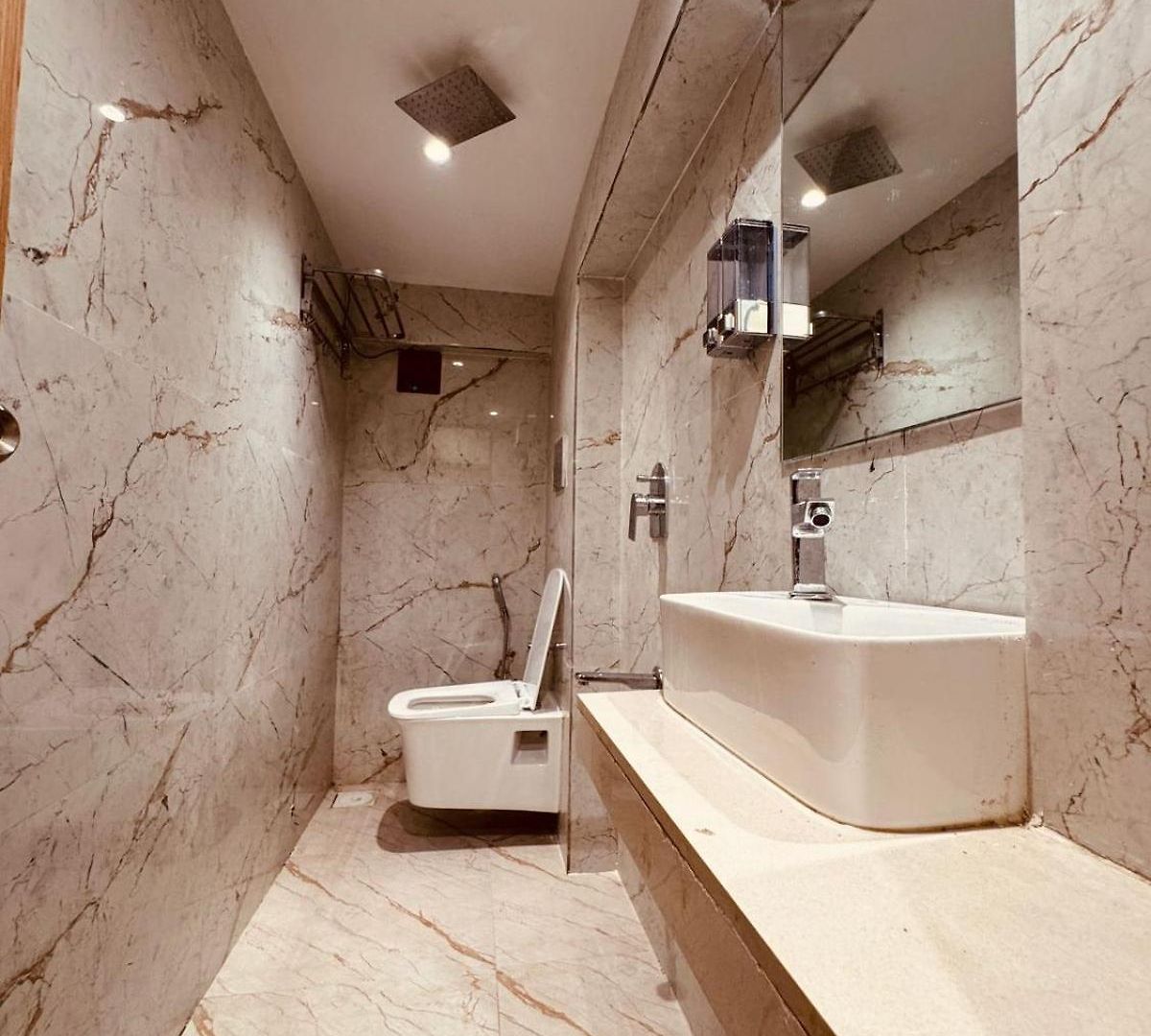 Cliff Garden Hotel 2*