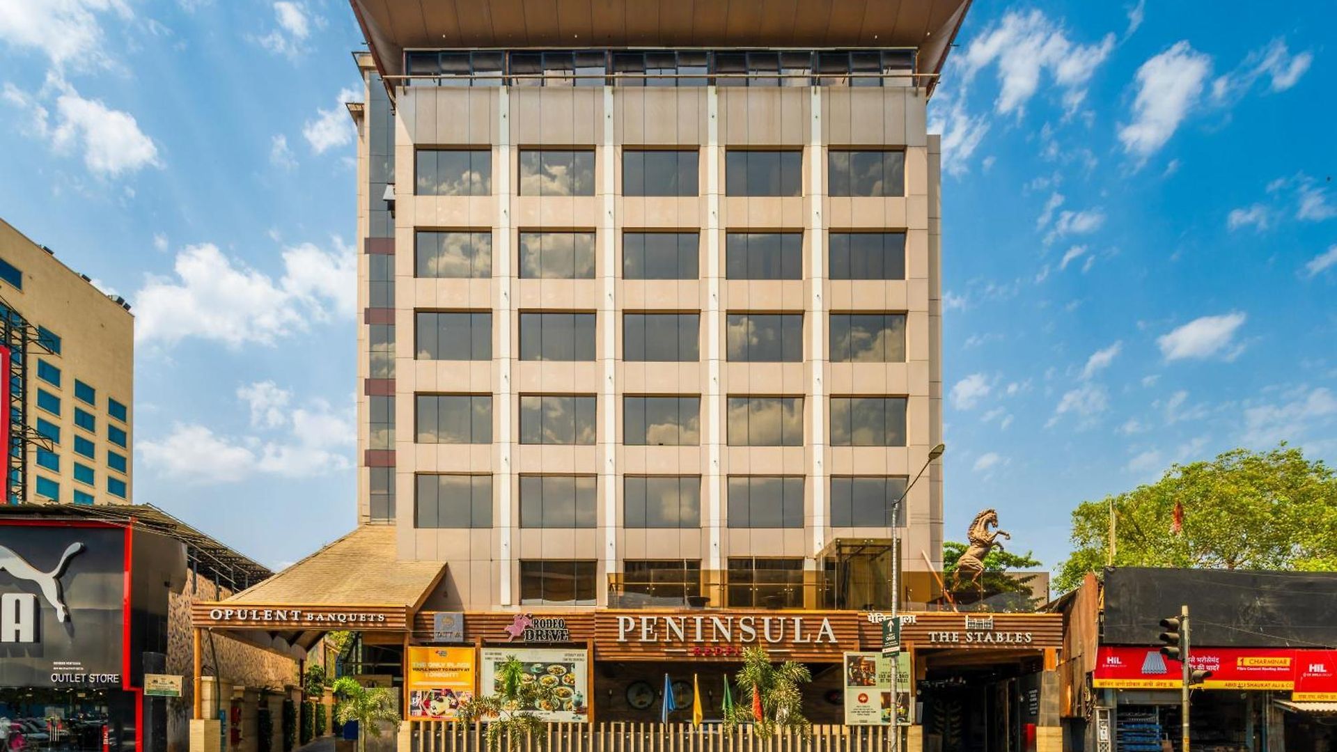 Peninsula Redpine Mumbai