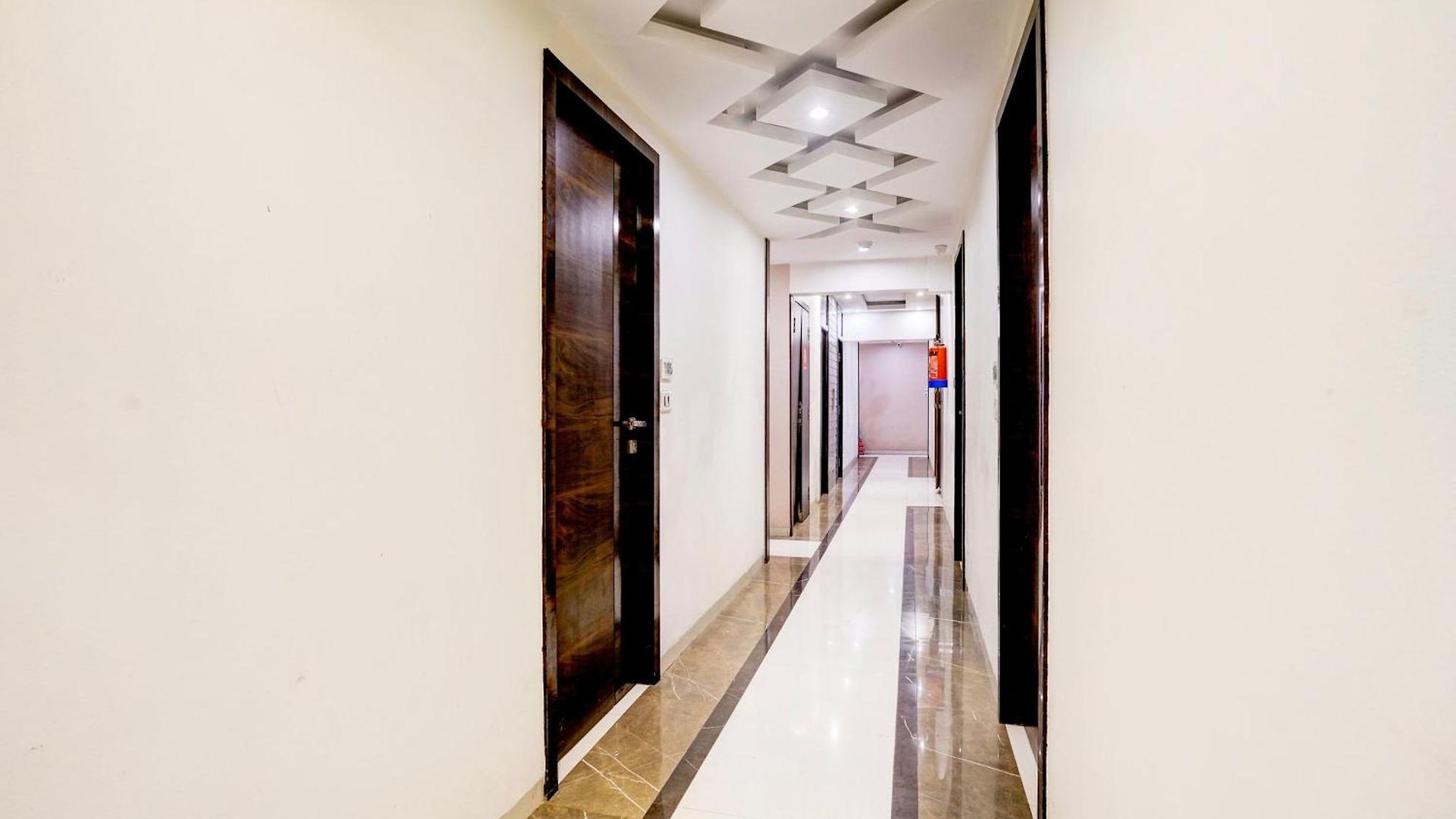 Super O Formerly Park Palace 2* Mumbai