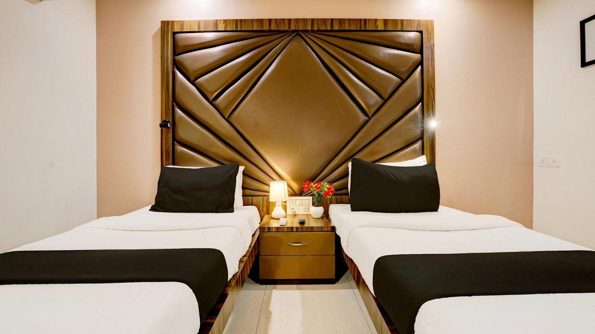 Super O Formerly Park Palace Hotel Mumbai