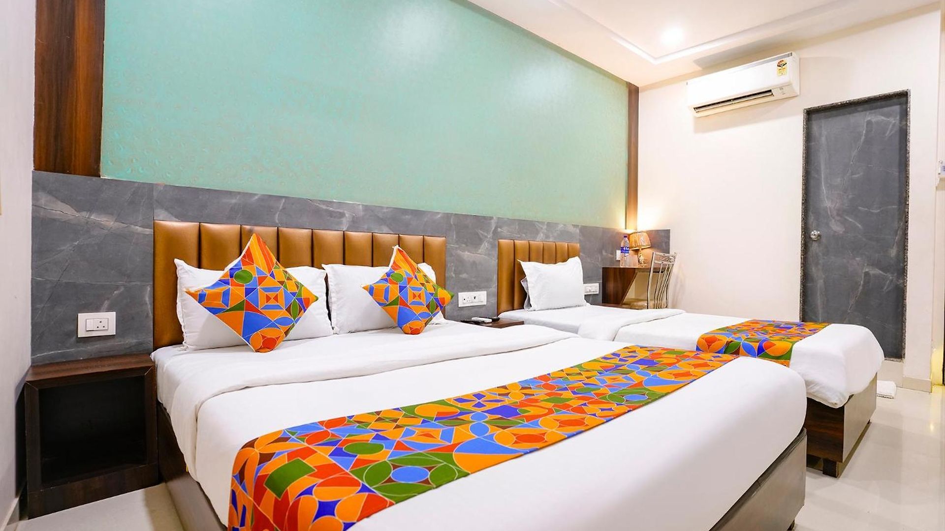 Fabhotel Bkc Anex 2*