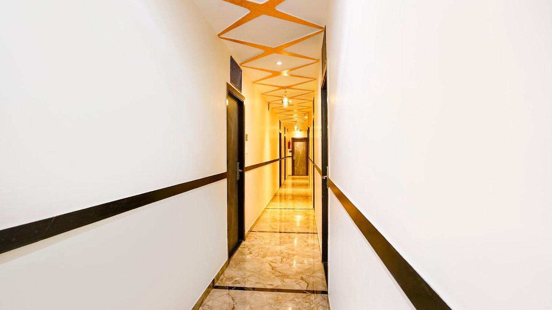 Fabhotel Bkc Anex 2* Mumbai