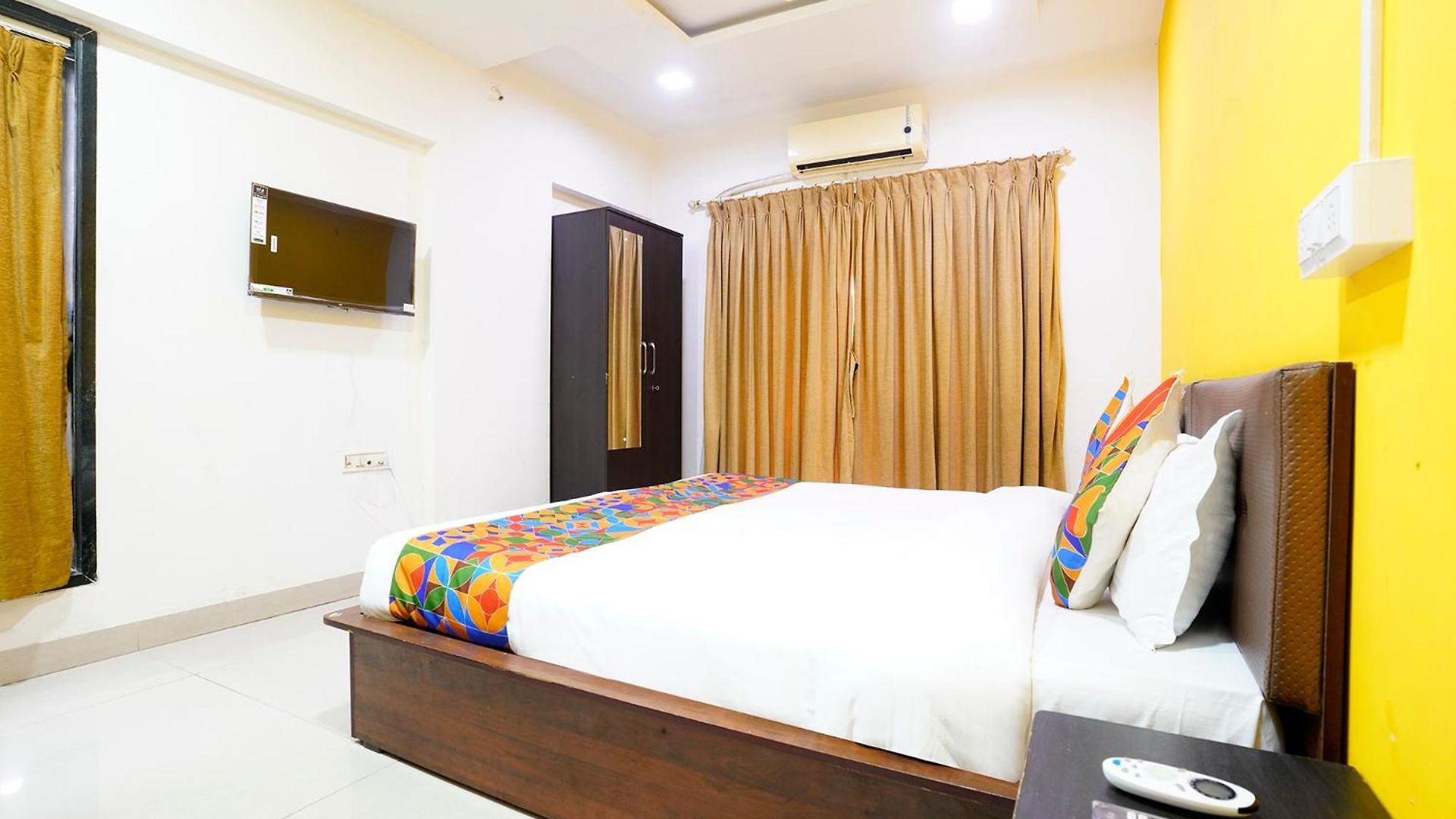 Hotel Fabhotel Rio House