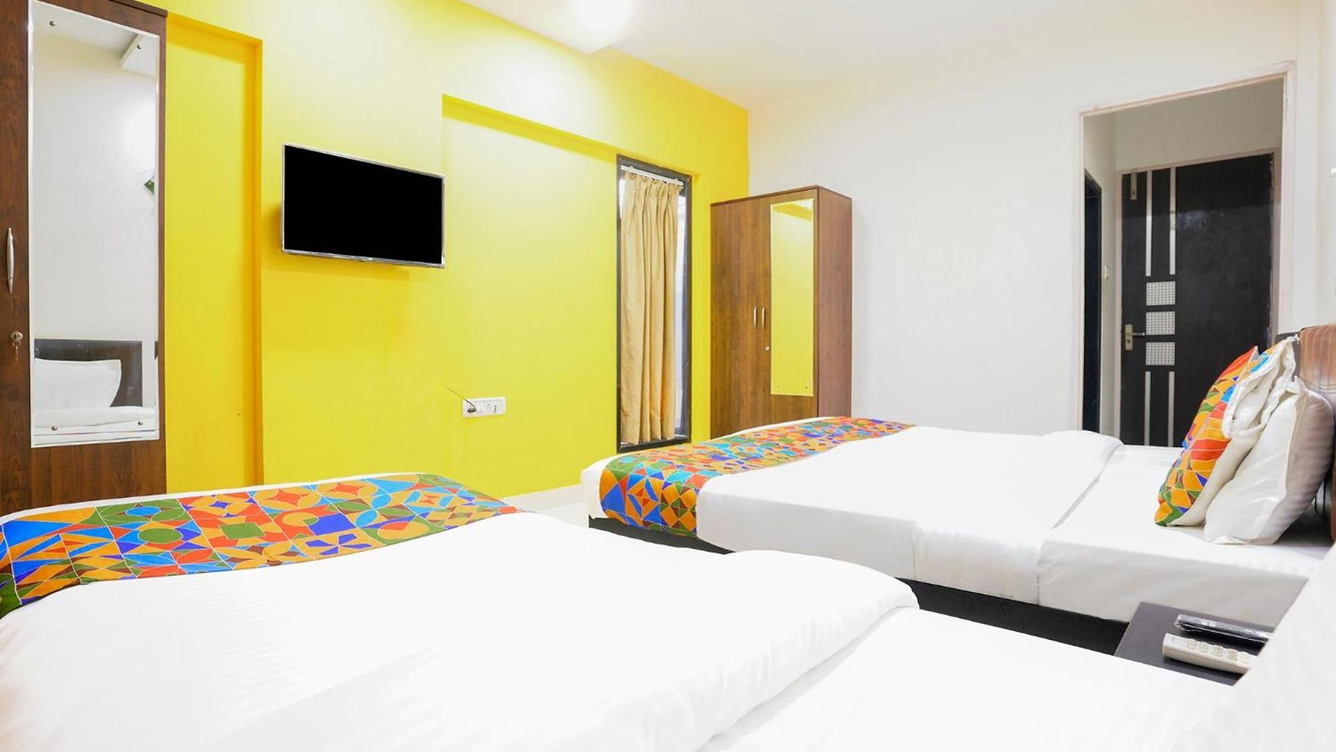 Hotel Fabhotel Rio House 3*