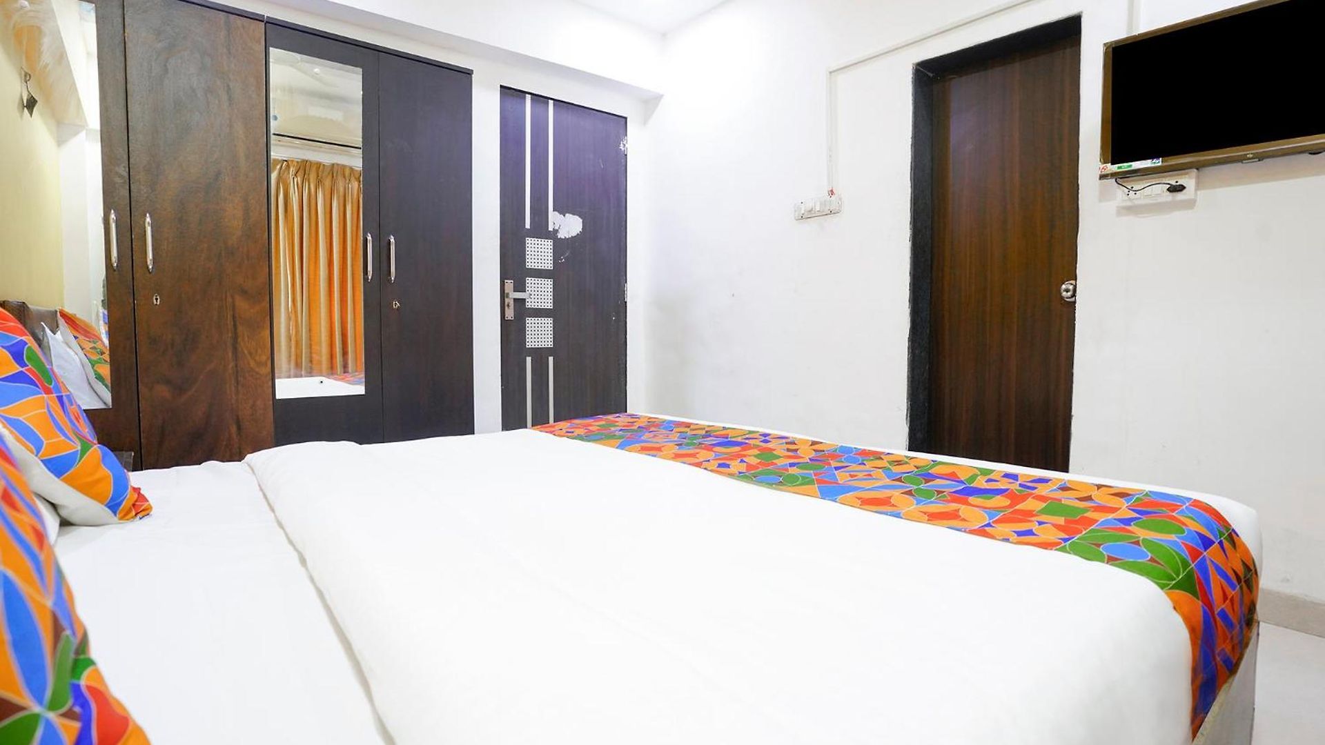 Hotel Fabhotel Rio House Mumbai