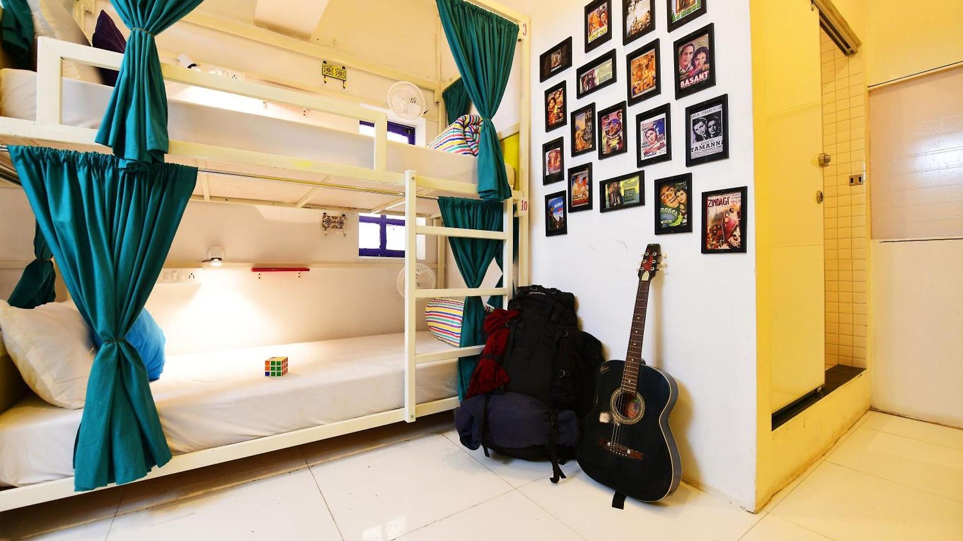 Hostel Urban
