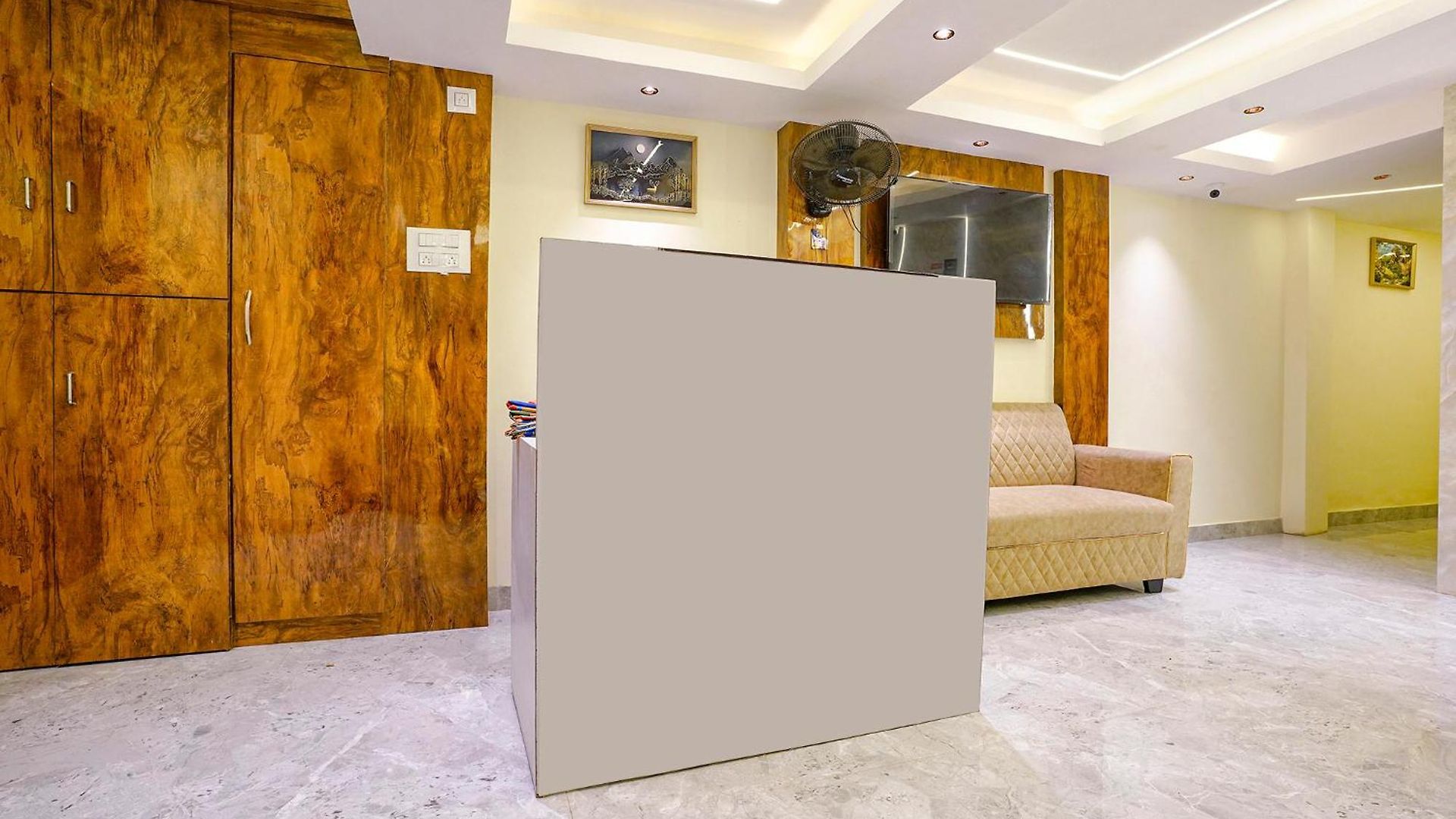 Crystal By Glitz Mumbai